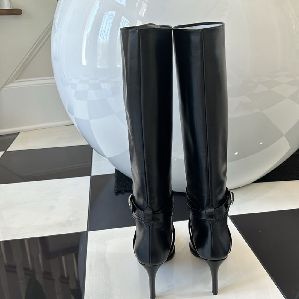 CELINE Black Boots - Celine has selected the most qualitative Skins. NEW IN BOX. - Picture 3 of 7